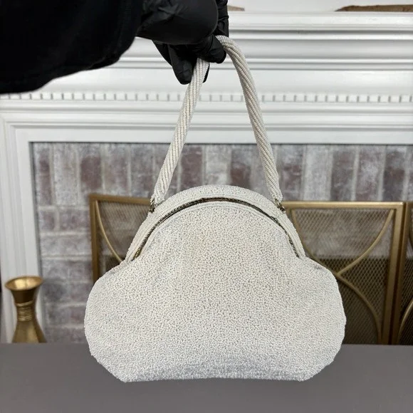 👜 Vintage Hand Made Pearl Handbag Hong Kong – Old Money Unique One Of A Kind - Picture 2 of 11